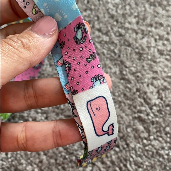 Vineyard Vines patchwork lanyard - Picture 2 of 5